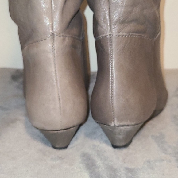 Steve Madden Intyce Leather Boots - Picture 4 of 4